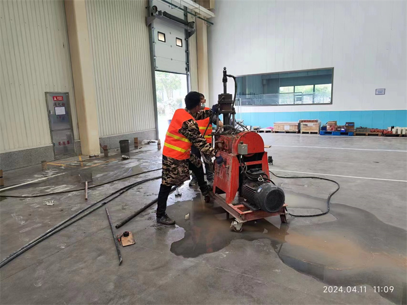 准格尔厂房地面下沉塌陷注浆加固施工